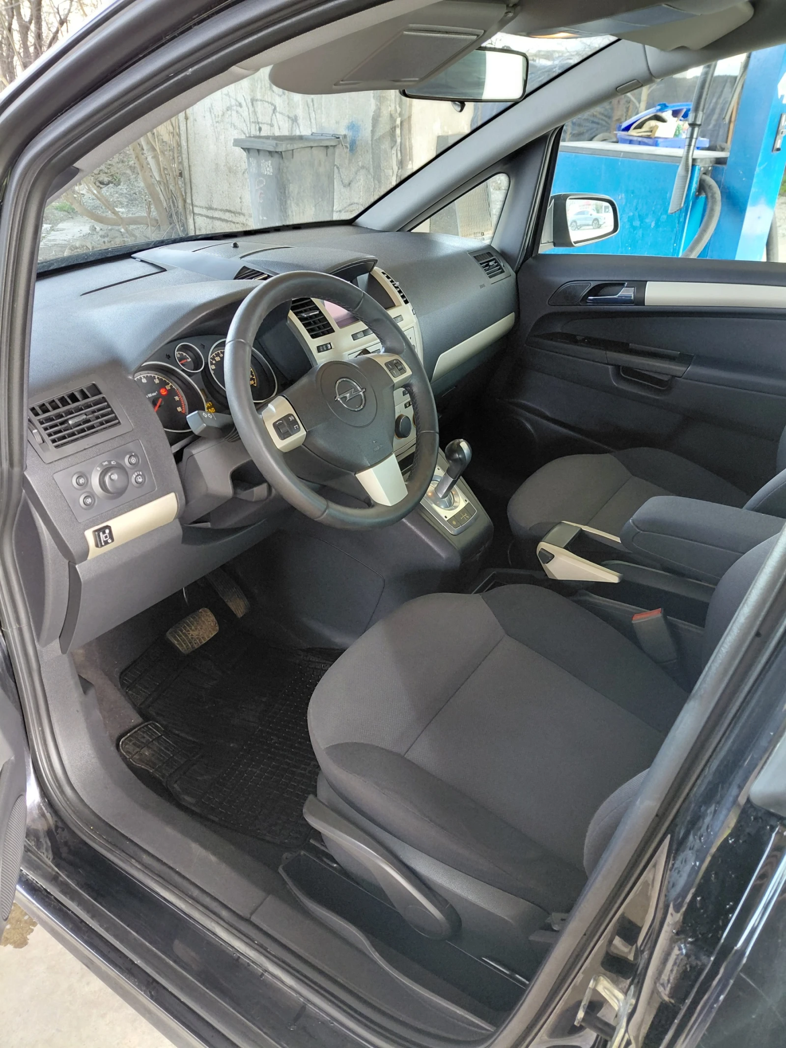 Opel Zafira 1.8i / 130 000 ��. / ��� | Mobile.bg � ����������� 13