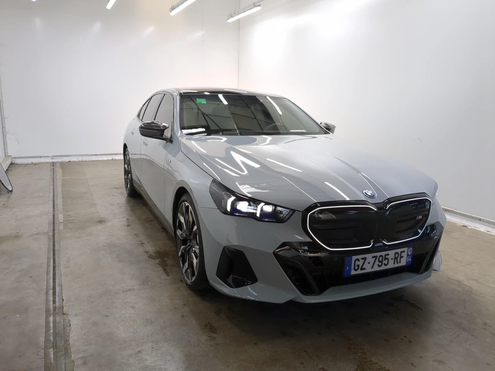 BMW i5 M 60 - xDrive