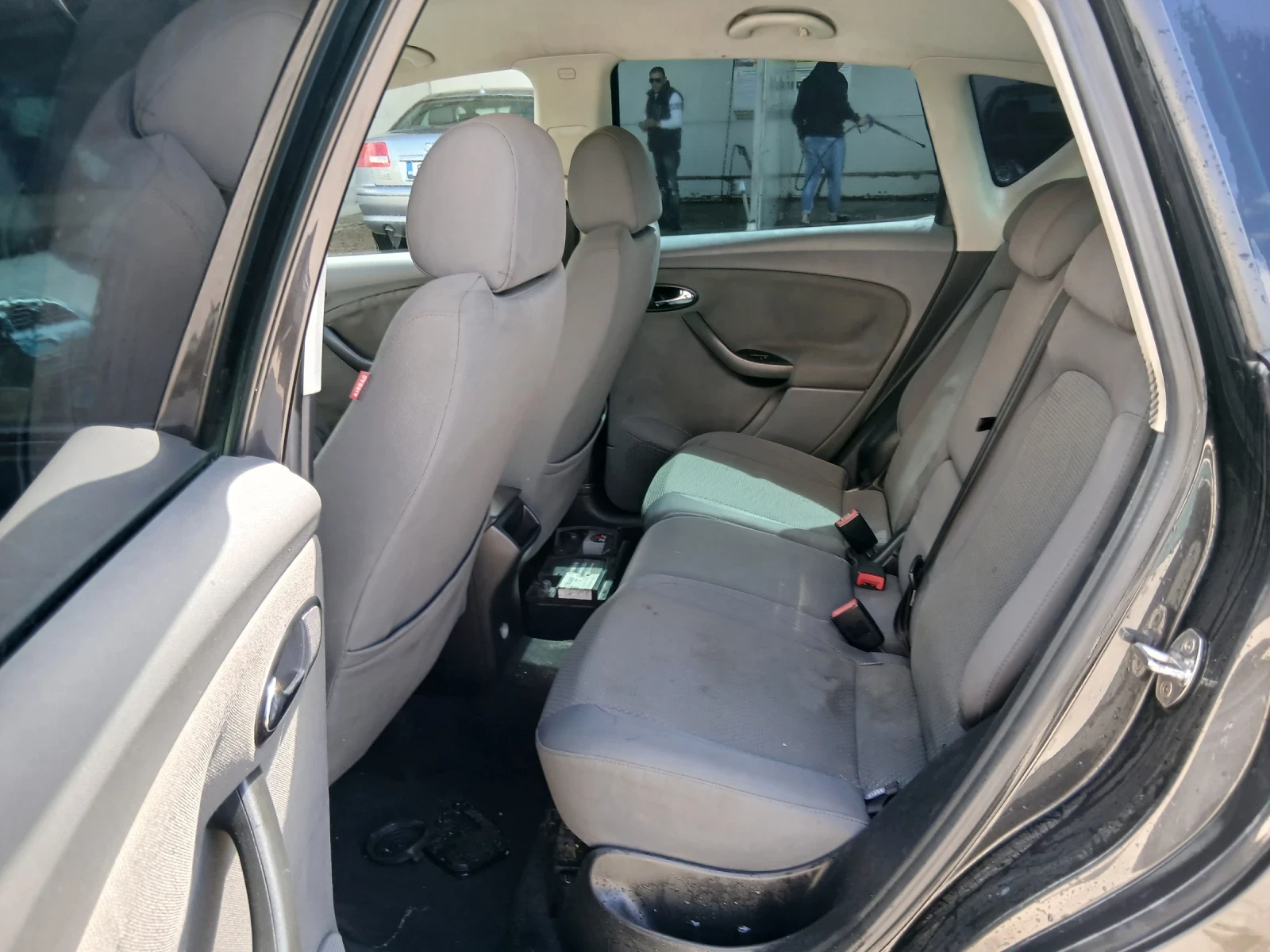 Seat Altea 2.0 Автоматик, снимка 2 - Автомобили и джипове - 54684008