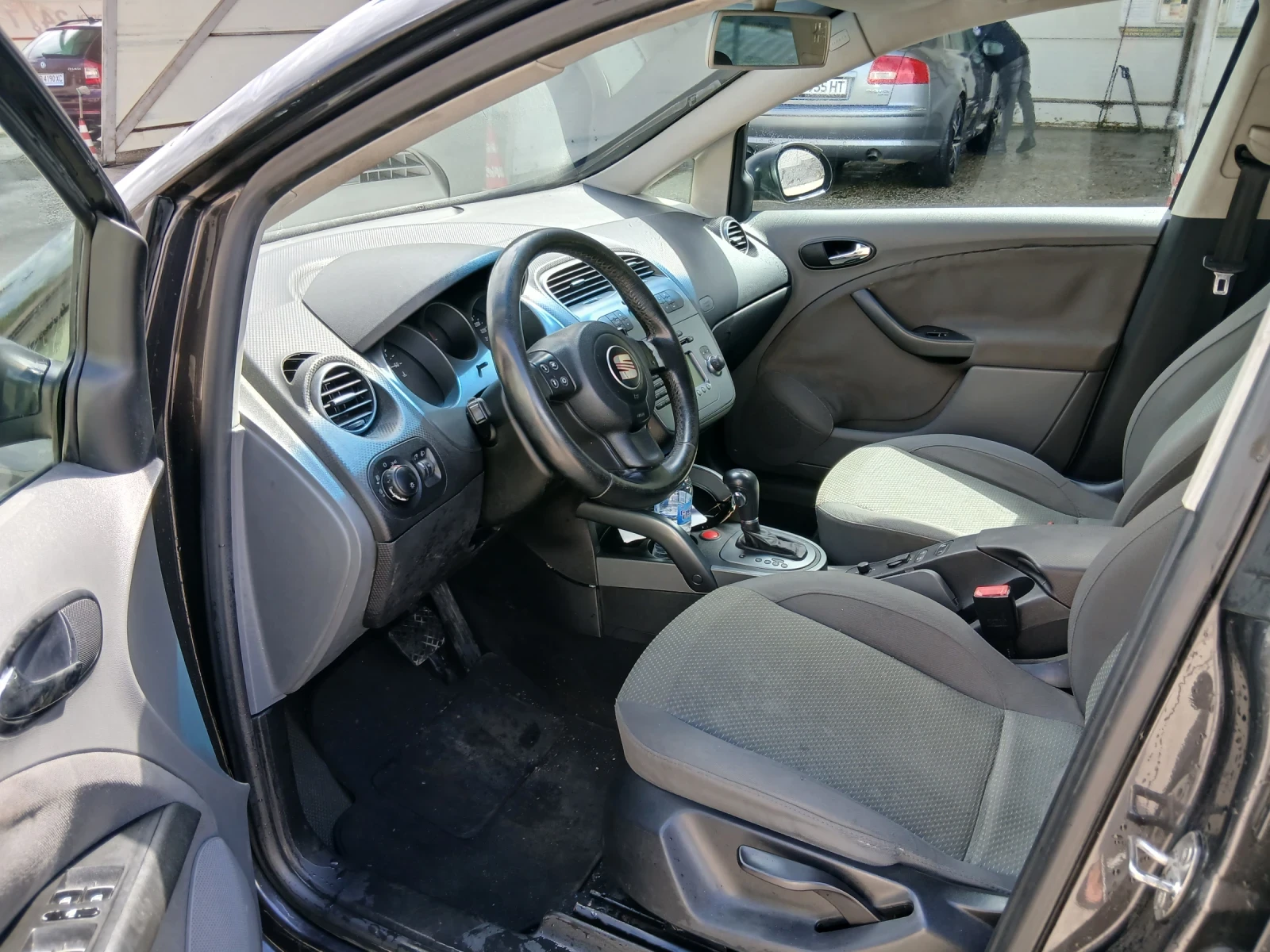 Seat Altea 2.0 Автоматик, снимка 3 - Автомобили и джипове - 54684008