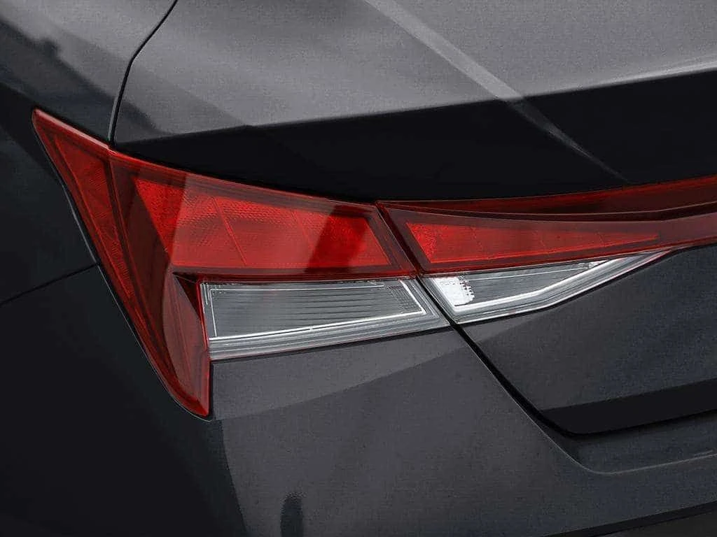 Hyundai Elantra * ПРЕДСТАВИТЕЛСТВО* ФИКСИРАНА ЦЕНА ДО БЪЛГАРИЯ* , снимка 9 - Автомобили и джипове - 54912007
