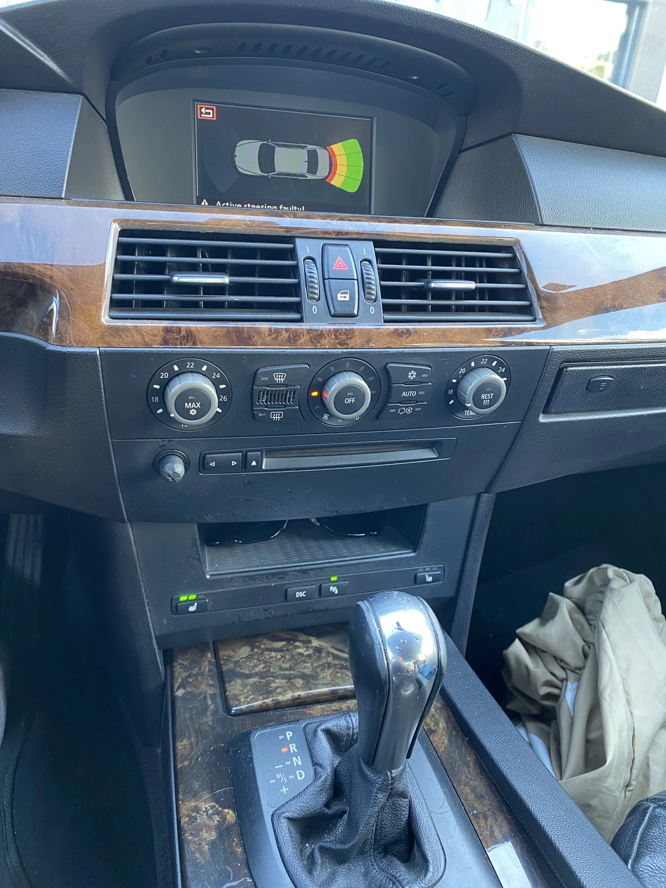 BMW 525, снимка 10 - Автомобили и джипове - 55016624