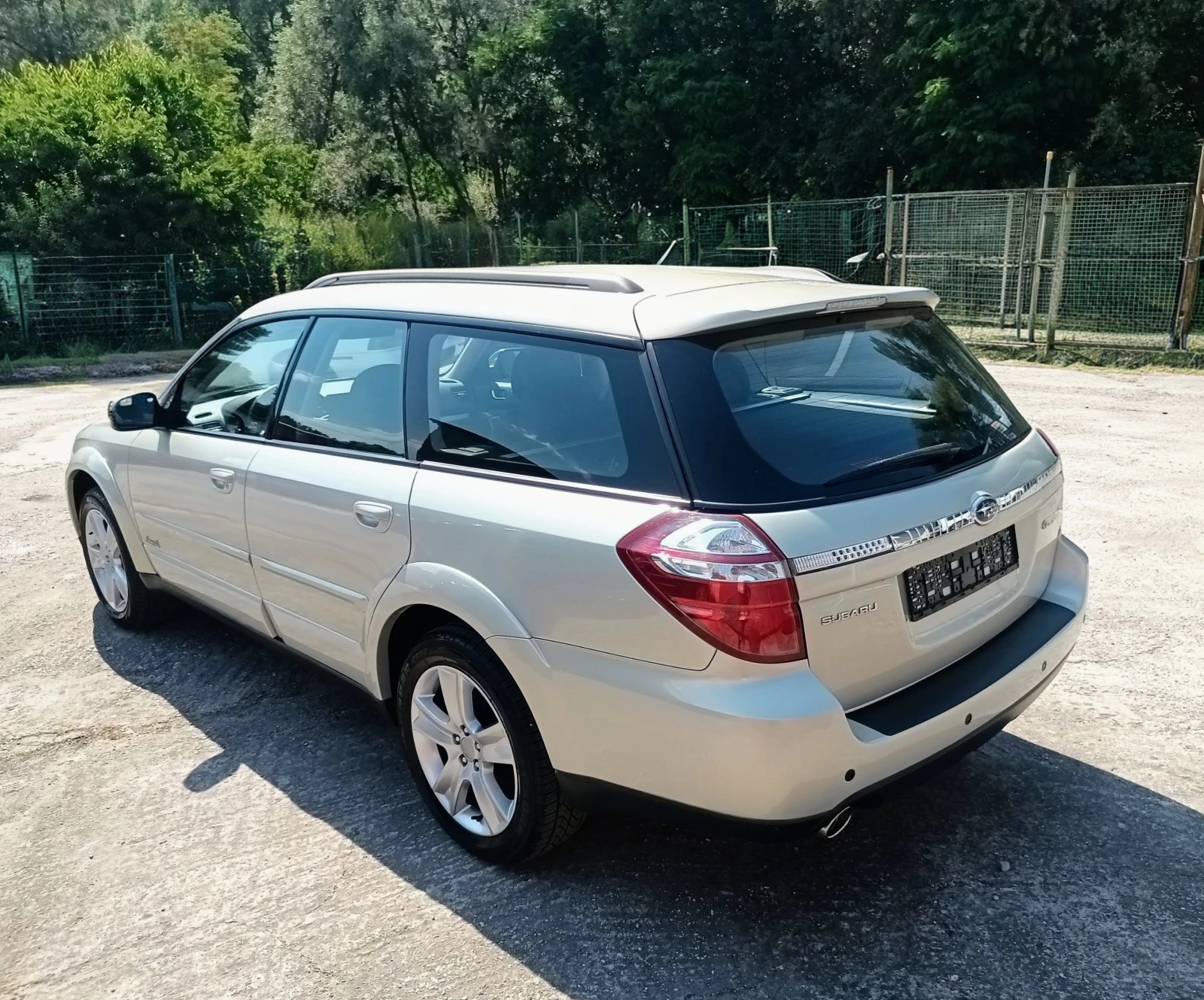 Subaru Outback 2.5i - AWD | Mobile.bg � ����������� 3