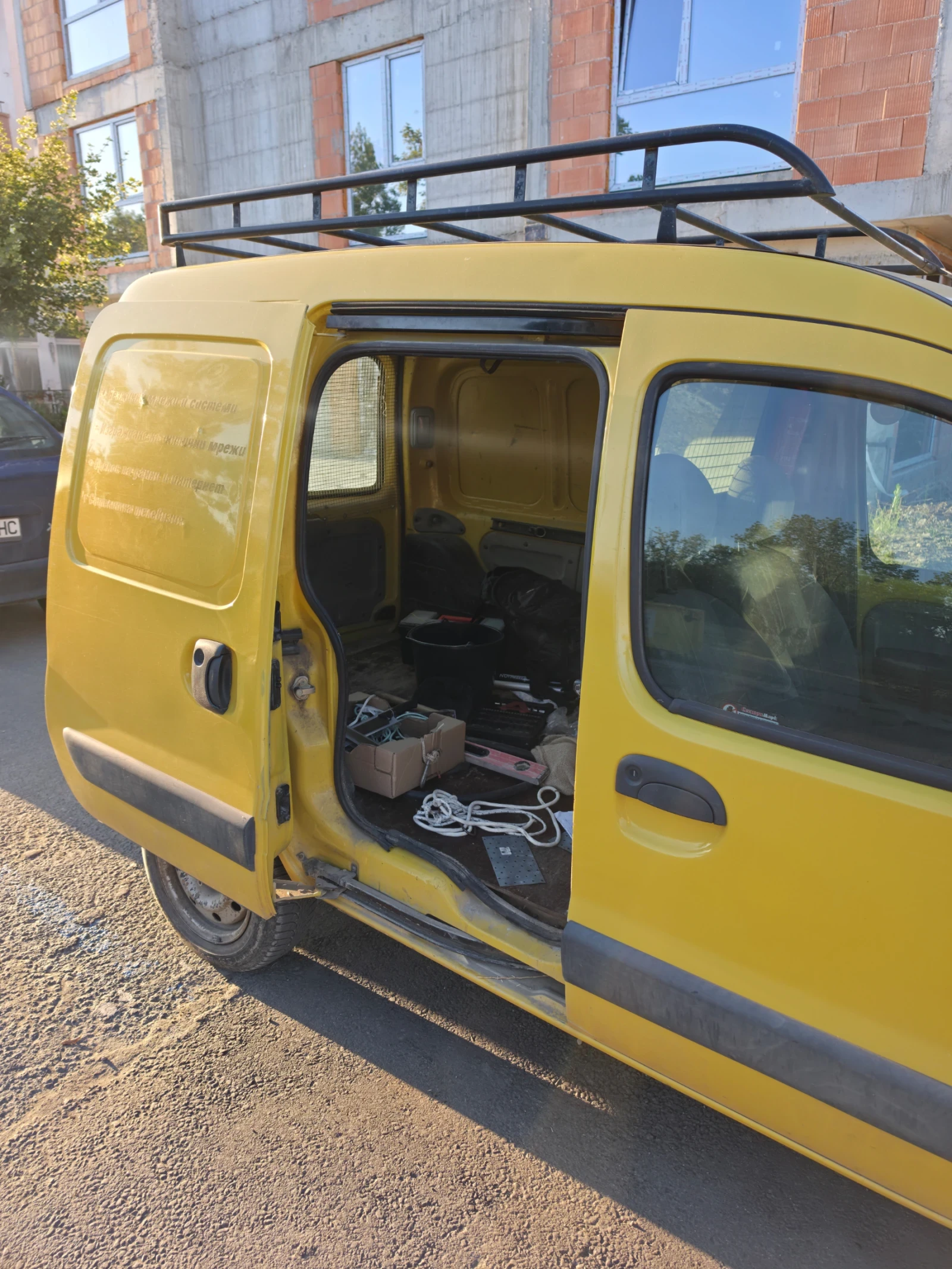 Renault Kangoo 1.5 DCI, снимка 6 - Автомобили и джипове - 55503955