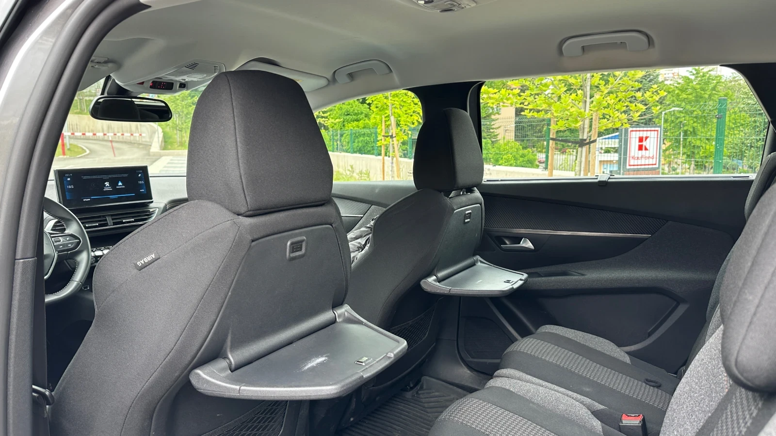 Peugeot 5008 ALLURE 1.5 BlueHDI/ 6+ 1, снимка 14 - Автомобили и джипове - 55728395