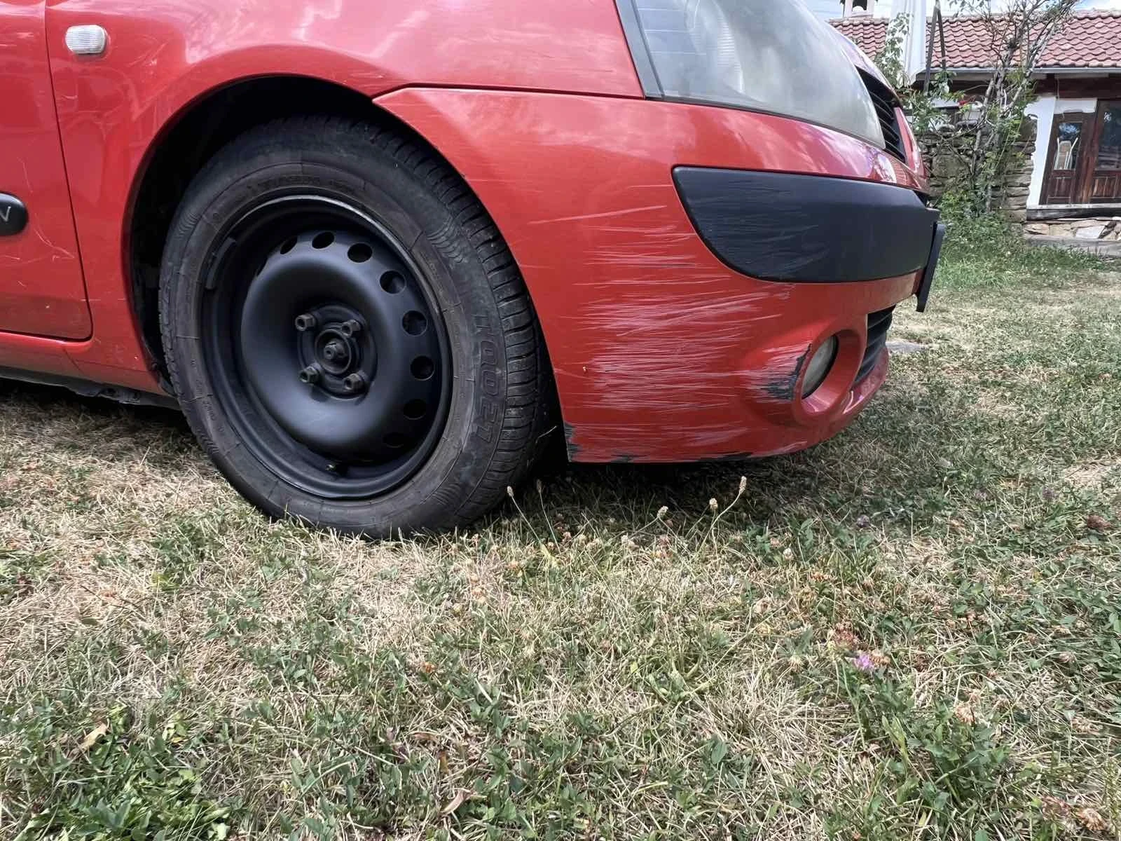 Renault Clio, снимка 5 - Автомобили и джипове - 55977367