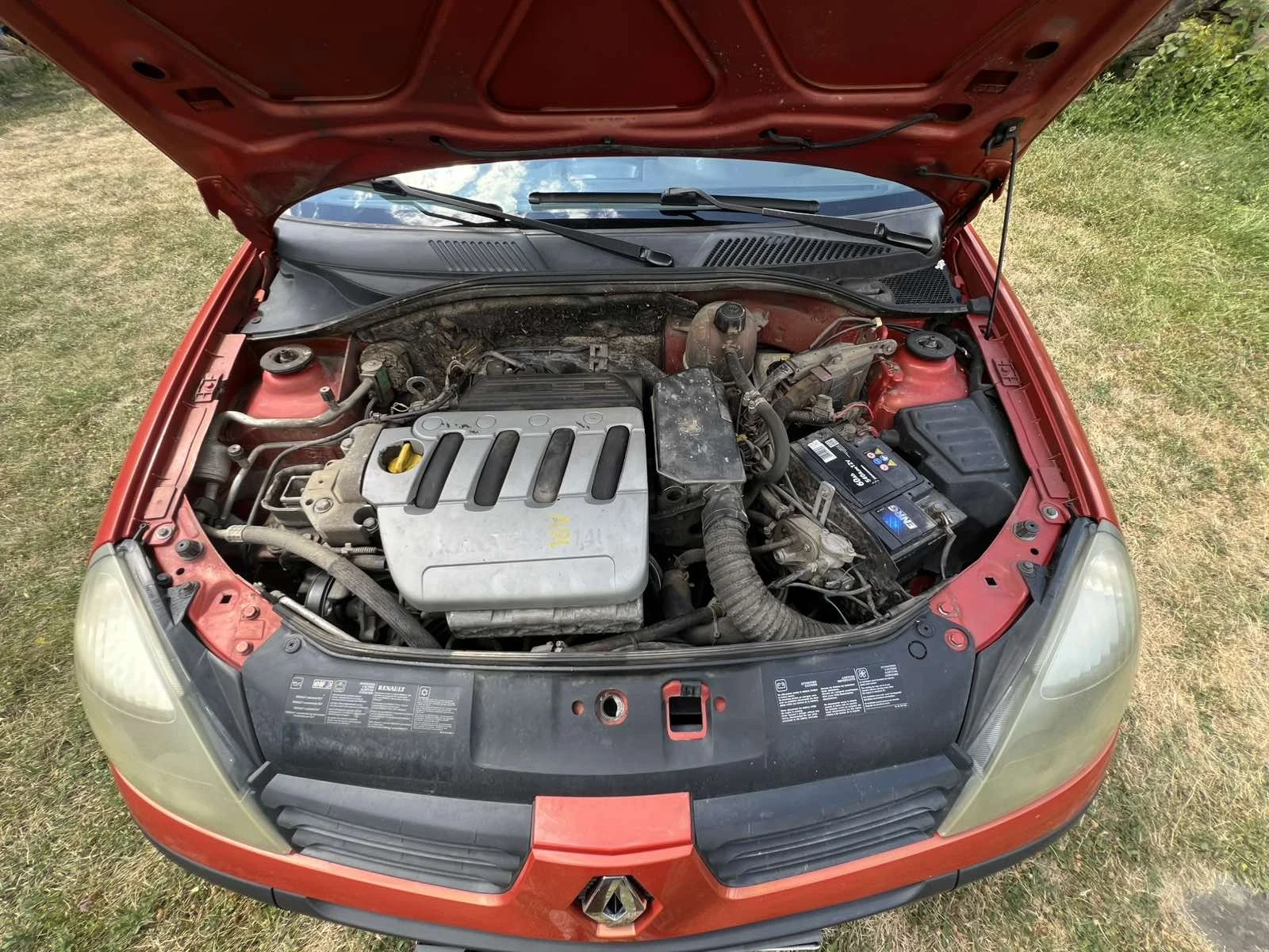 Renault Clio, снимка 9 - Автомобили и джипове - 55977367