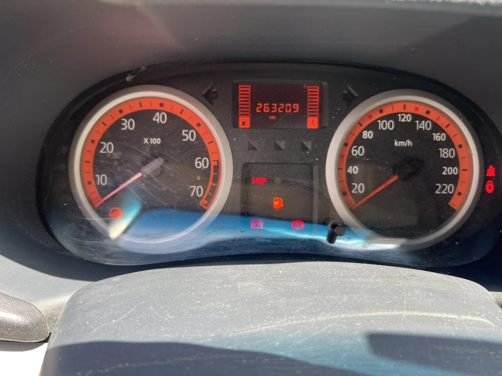 Renault Clio, снимка 6 - Автомобили и джипове - 55977367