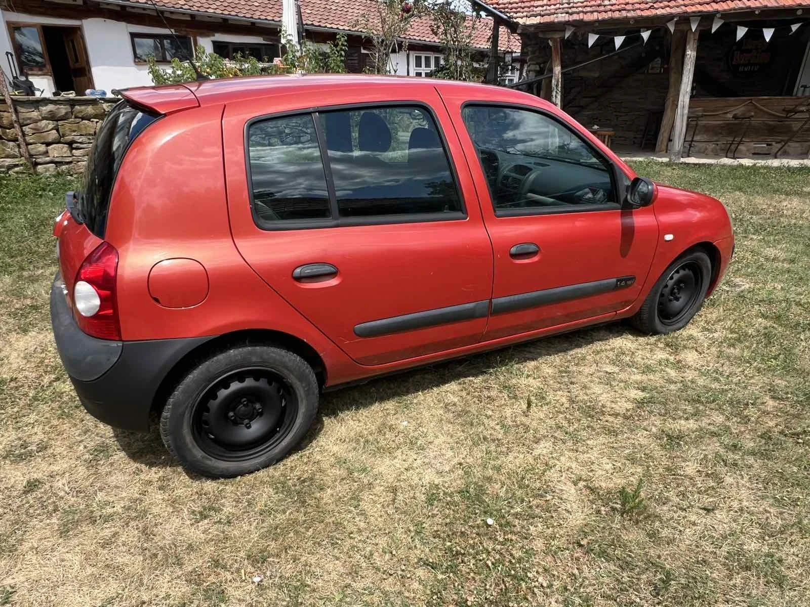 Renault Clio, снимка 4 - Автомобили и джипове - 55977367