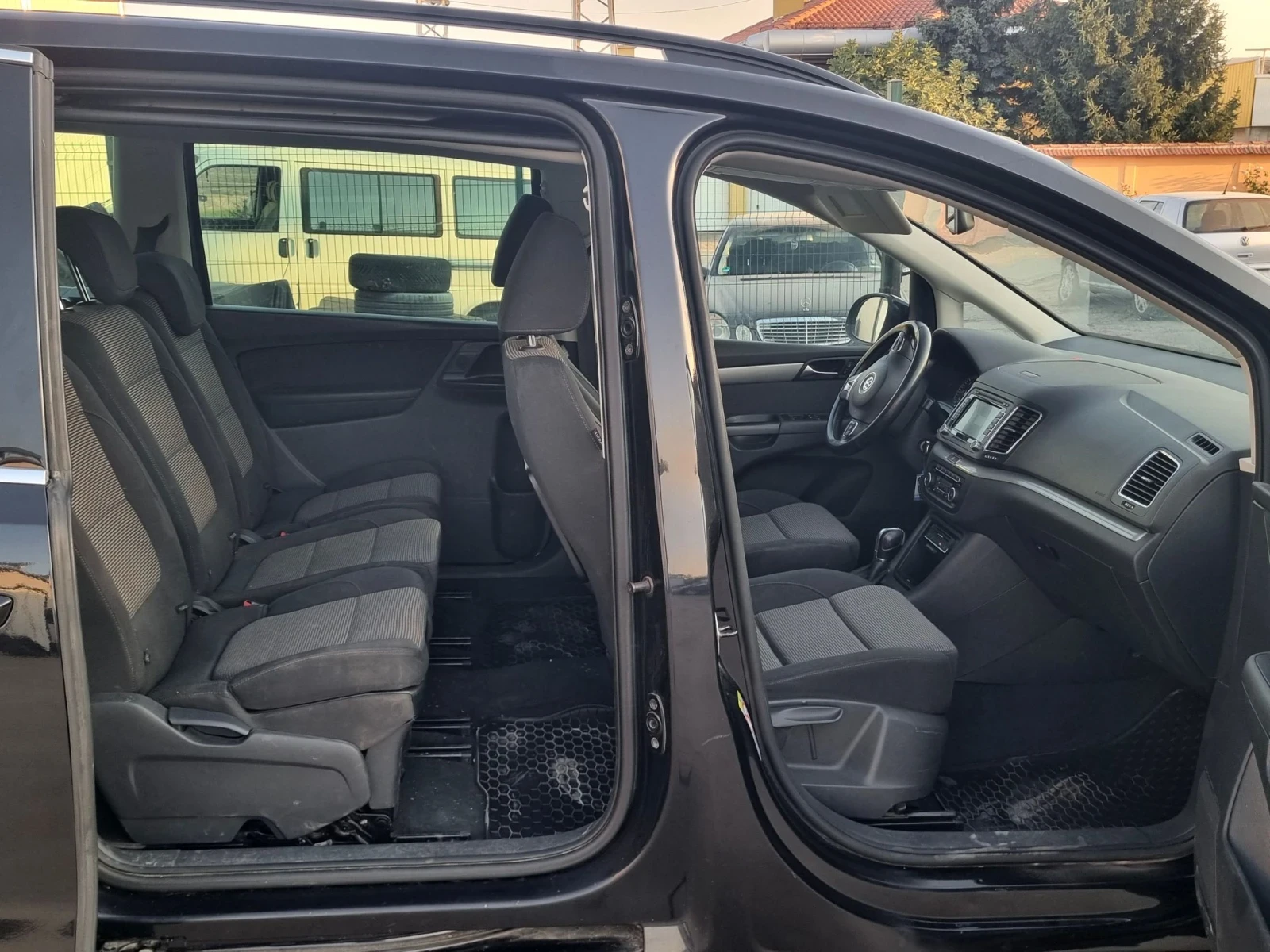 VW Sharan 2.0tdi 7 mesta avtomat | Mobile.bg � ����������� 10