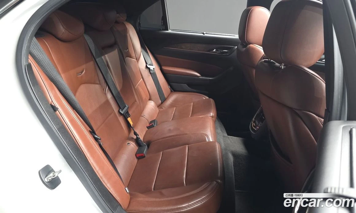 Cadillac Cts 2.0 Premium Plus, снимка 11 - Автомобили и джипове - 56123061