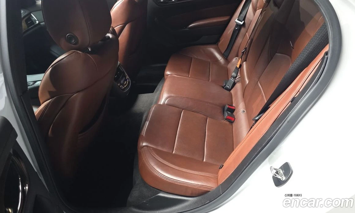 Cadillac Cts 2.0 Premium Plus, снимка 12 - Автомобили и джипове - 56123061