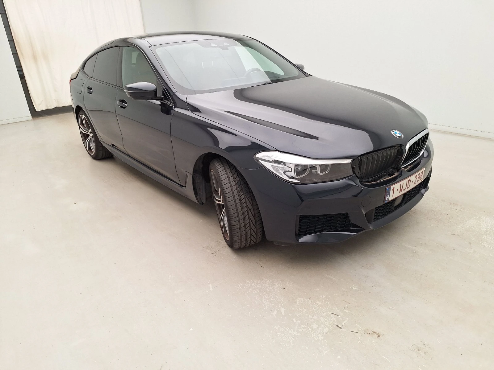 BMW 6 GT 620d xDrive Leather Navi LED , снимка 3 - Автомобили и джипове - 56205508