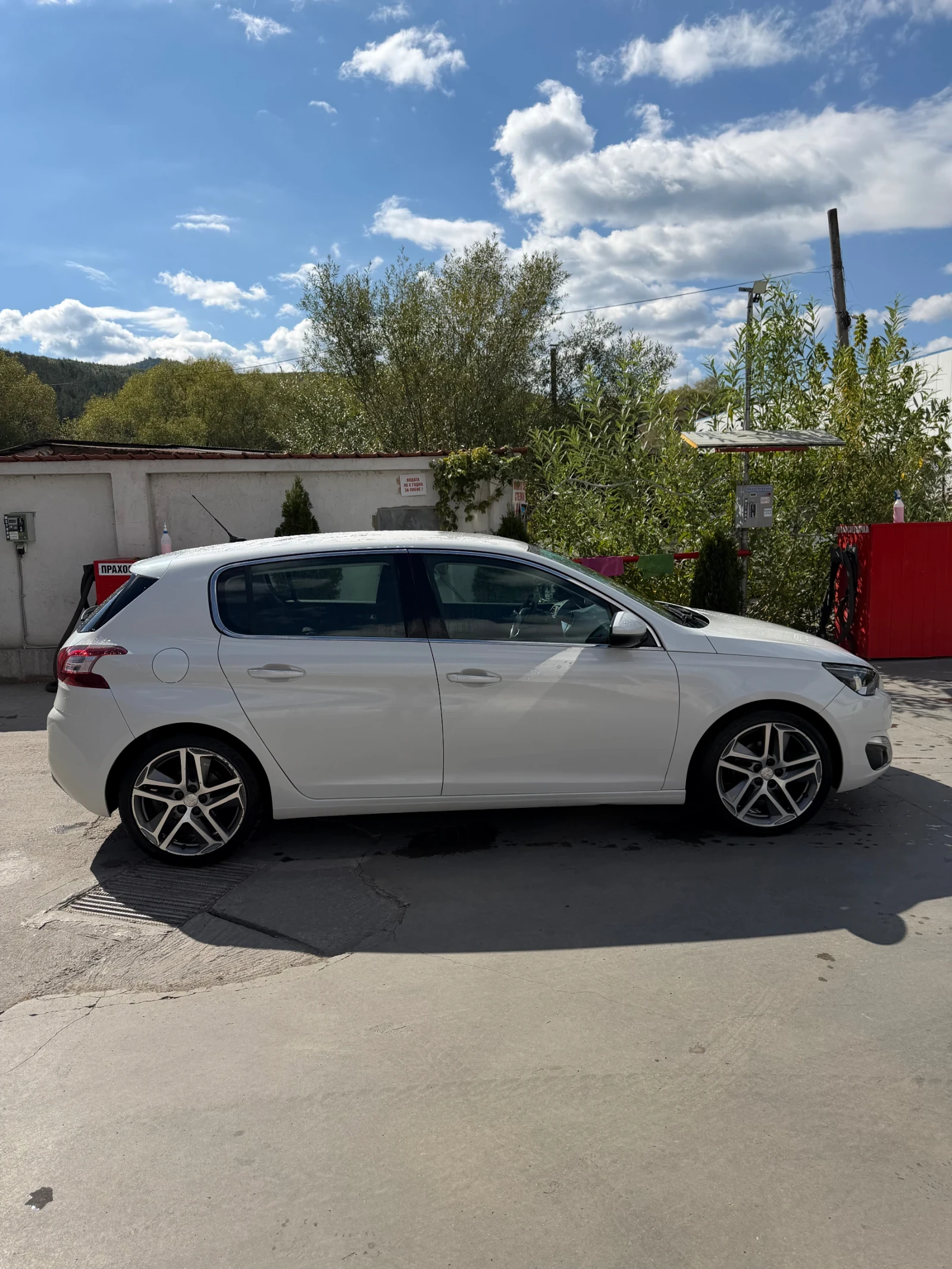 Peugeot 308 Allure, снимка 3 - Автомобили и джипове - 56208730