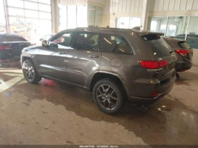 Jeep Grand cherokee ПОДГРЕВ* КАМЕРА* КЕЙЛЕС* LANE* ASSIST - 17000 € / 33249.11 лв. - 59303150 3
