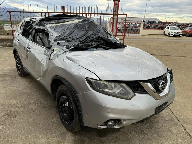 Nissan X-trail 1.6, снимка 3 - Автомобили и джипове - 44835083