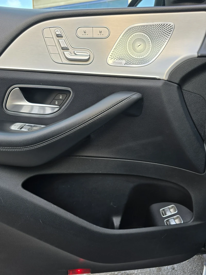 Mercedes-Benz GLE 350 PANO / DISTRONIC / ТЕГЛИЧ /, снимка 7 - Автомобили и джипове - 52373416