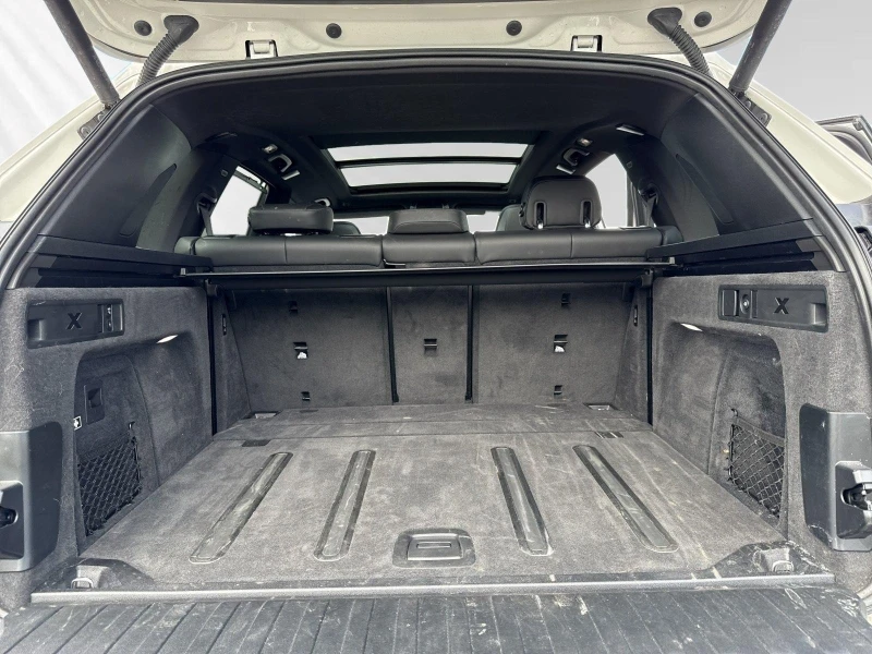 BMW X5 40i/xDrive/M-SPORT/ICONIC GLOW/H&K/HEAD UP/, снимка 15 - Автомобили и джипове - 52494223