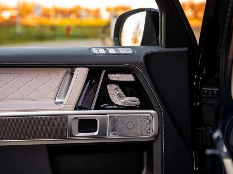 Mercedes-Benz G 400 d/AMG/4-MATIC/SUPERIOR/MANUFAKTUR/BURM/360/, снимка 6 - Автомобили и джипове - 53093665