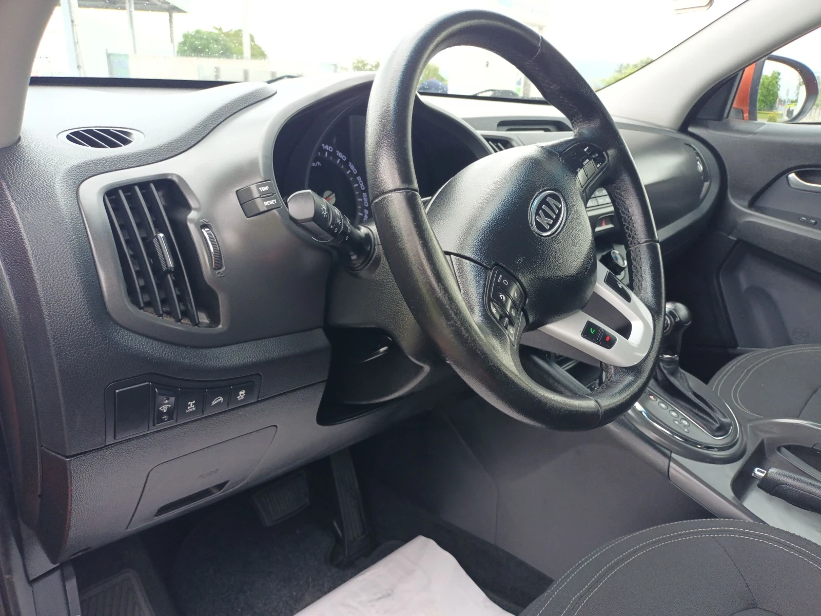 Kia Sportage 2.0i бензин, 4х4, АВТОМАТИК, 163к.с. - изображение 10