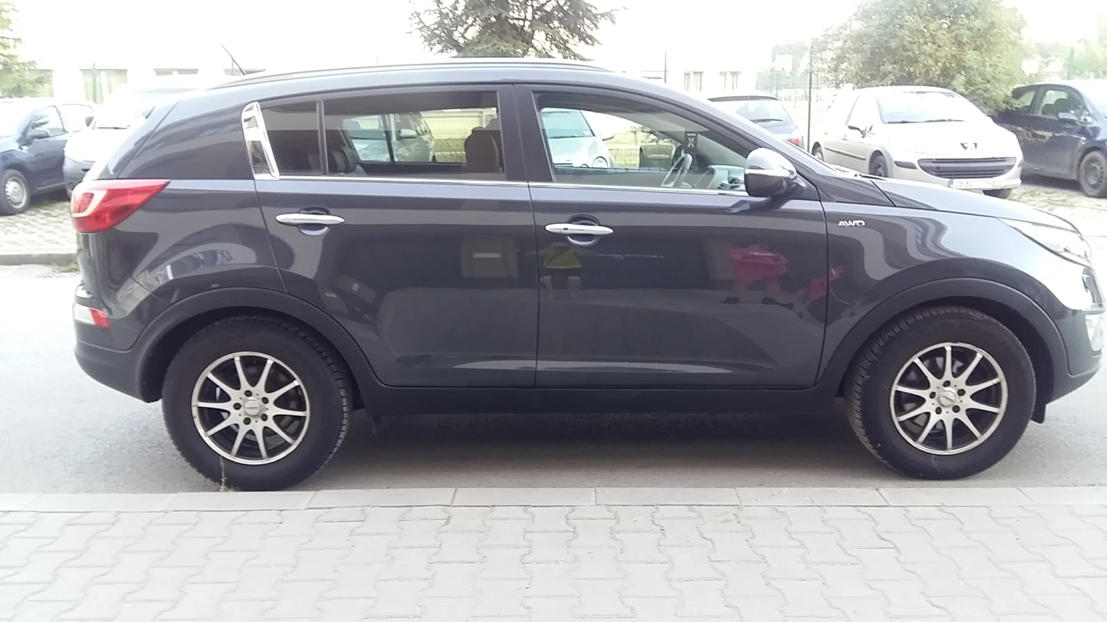 Kia Sportage 2.0crdi-4x4/Limited edition! - изображение 4