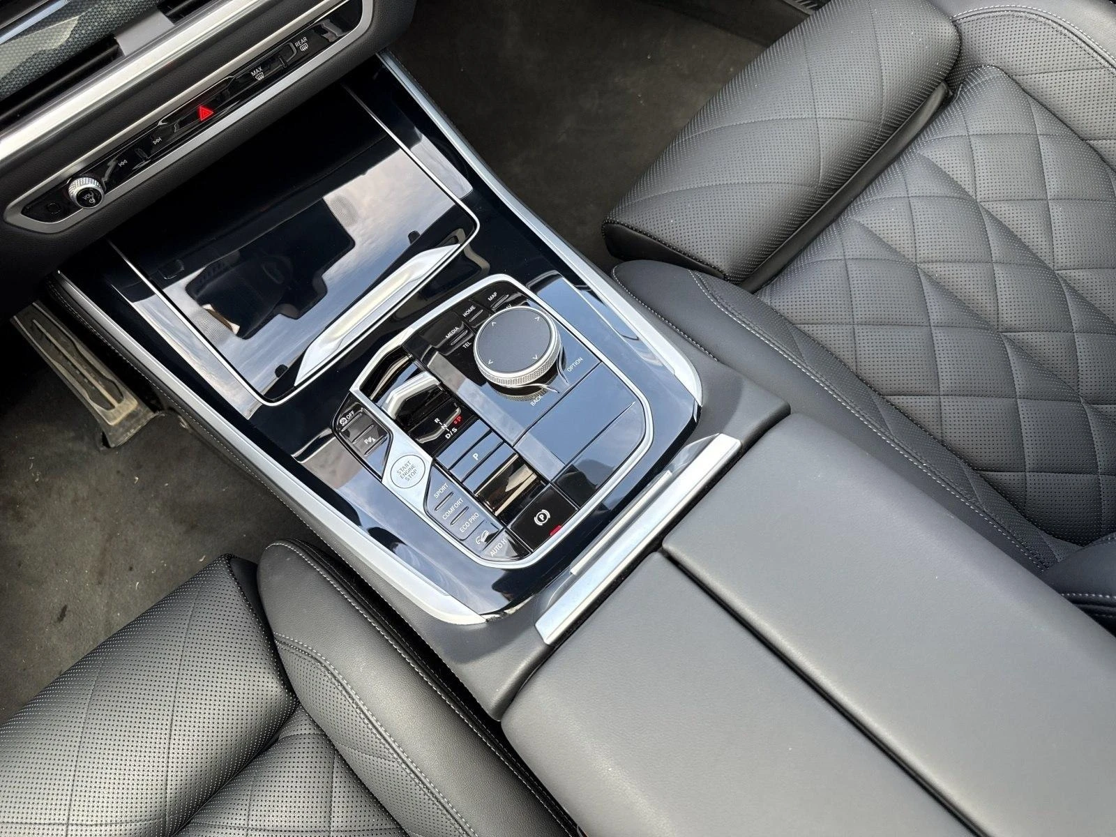 BMW X5 40i/xDrive/M-SPORT/ICONIC GLOW/H&K/HEAD UP/ - изображение 10