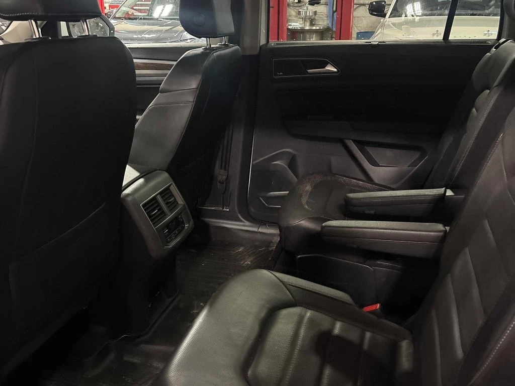 VW Atlas Execline  CARFAX | Mobile.bg   10