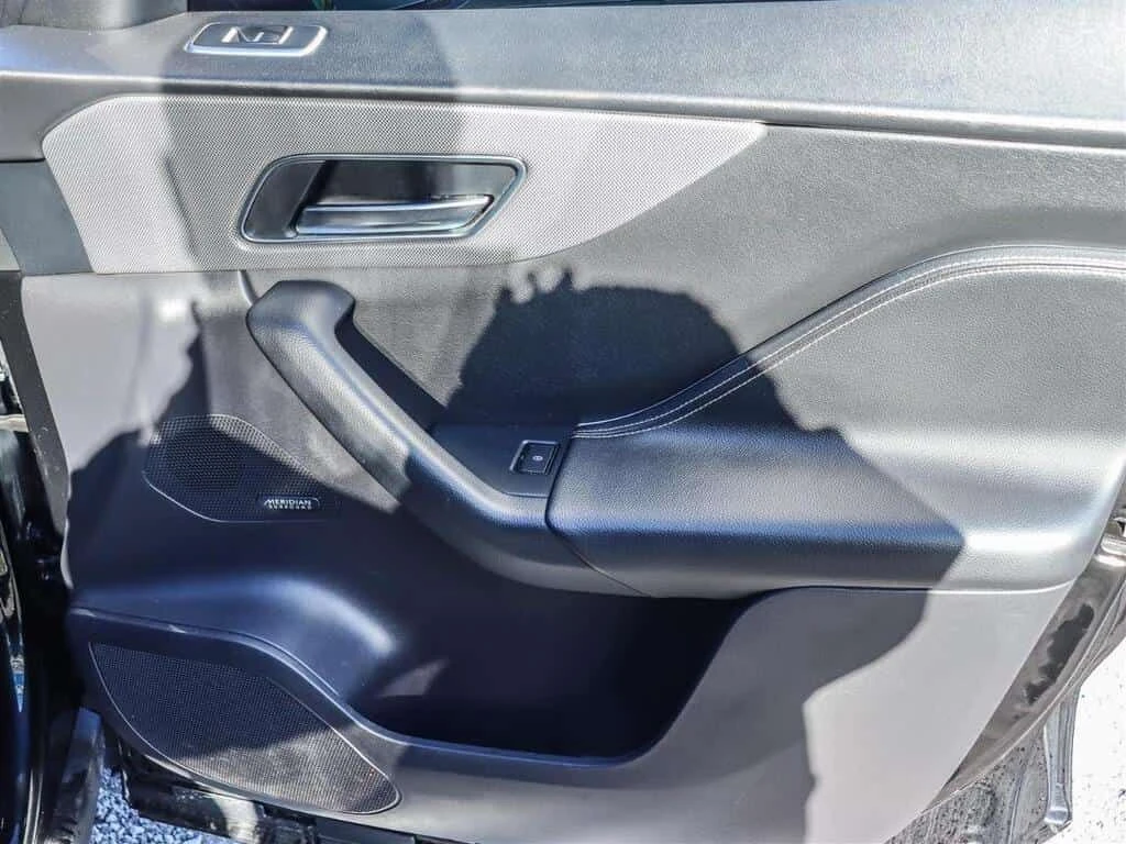 Jaguar F-PACE * S | AWD | SUPERCHARGED | PANO ROOF | MERIDIAN | , снимка 15 - Автомобили и джипове - 53787941