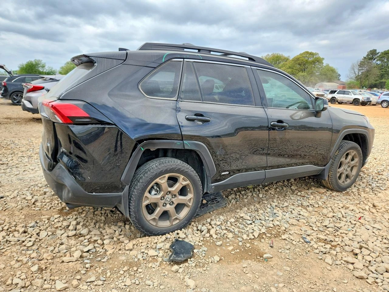 Toyota Rav4 2.5l Hybrid Woodland Edition, снимка 3 - Автомобили и джипове - 54360895