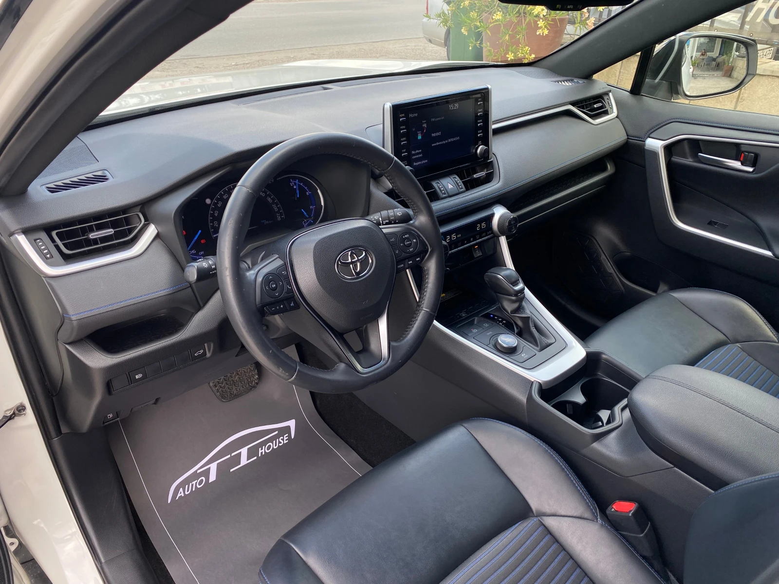 Toyota Rav4 2.5* Hybrid* 4x4* , снимка 8 - Автомобили и джипове - 54930839