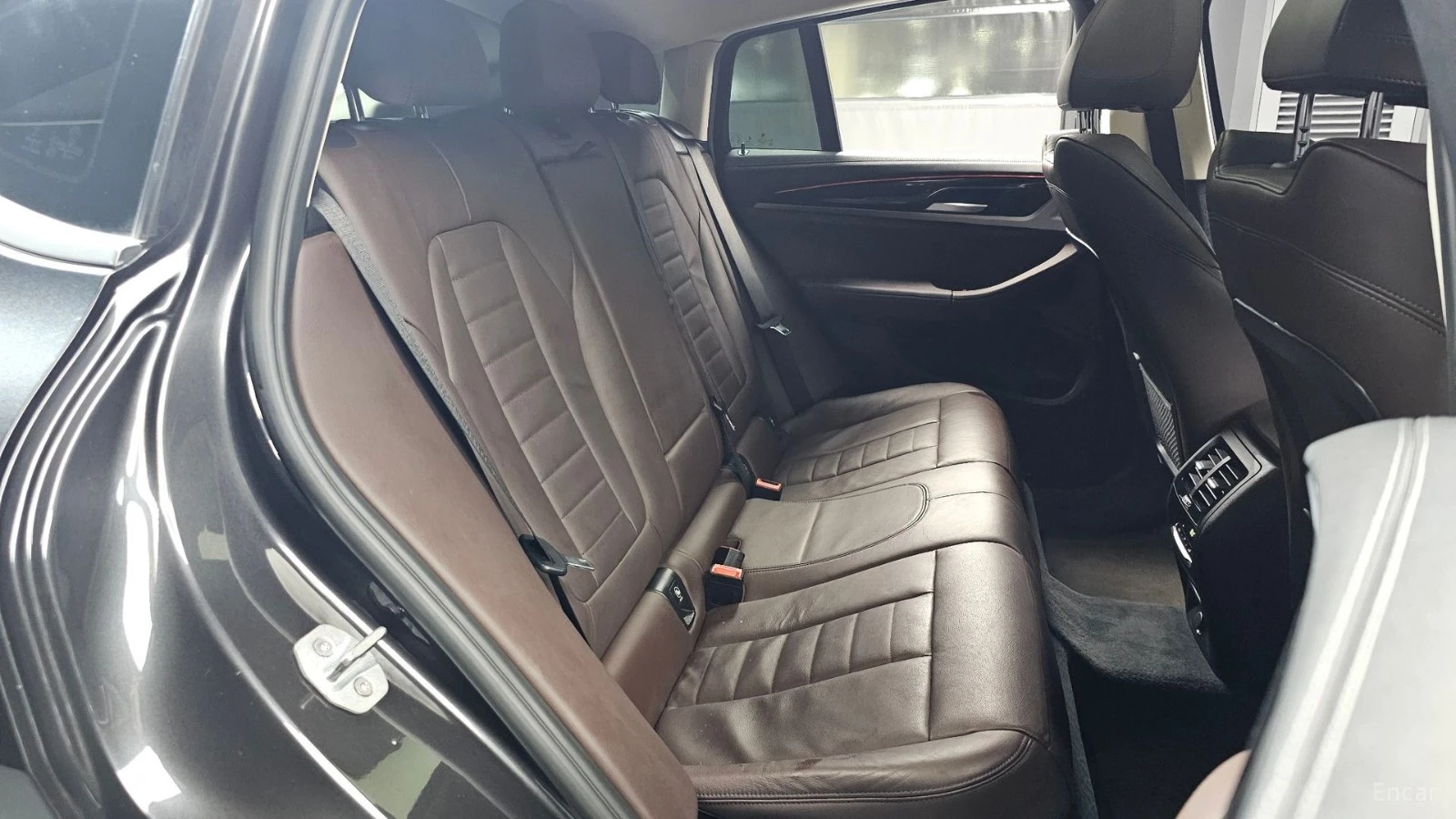 BMW X4 ПАМЕТ* КАМЕРА* ПОДГРЕВ* ПЕРА* HEADUP* ПАНО, снимка 11 - Автомобили и джипове - 55424306
