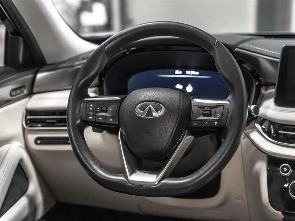 Infiniti QX60 LUXE* ДИСТРОНИК* 360КАМЕРА* ПАНОРАМА* LANE* ASSIST, снимка 7 - Автомобили и джипове - 55619525