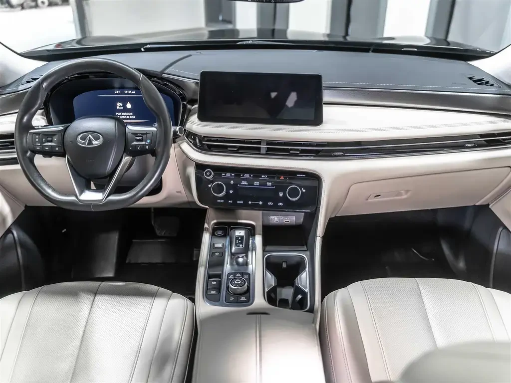 Infiniti QX60 LUXE* ДИСТРОНИК* 360КАМЕРА* ПАНОРАМА* LANE* ASSIST, снимка 6 - Автомобили и джипове - 55619525