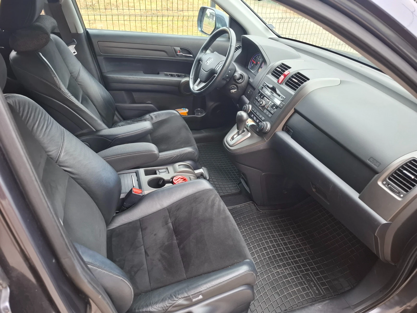 Honda Cr-v 2.2I-DTEC AUTOMAT , снимка 6 - Автомобили и джипове - 56601508