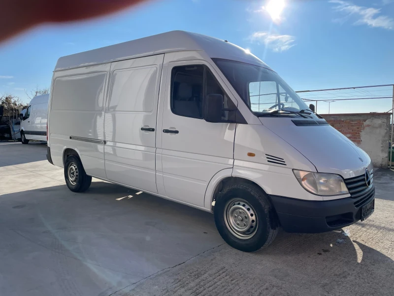 Mercedes-Benz Sprinter 316 CDI//КЛИМАТИК, снимка 3 - Бусове и автобуси - 52810778