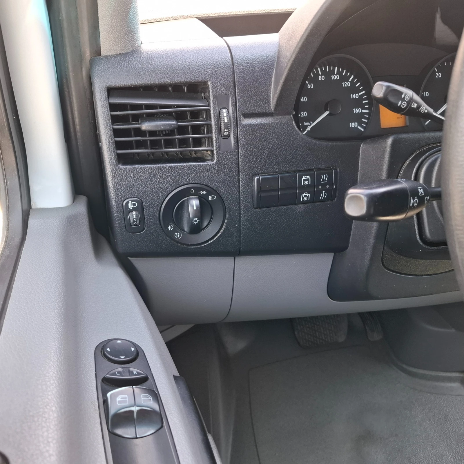 Mercedes-Benz Sprinter 516 Германия EURO5 КЛИМАТИК 23 МЕСТЕН, снимка 17 - Бусове и автобуси - 54370791
