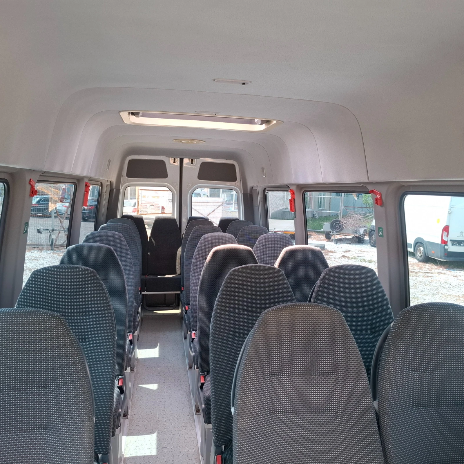 Mercedes-Benz Sprinter 516 Германия EURO5 КЛИМАТИК 23 МЕСТЕН, снимка 11 - Бусове и автобуси - 54370791
