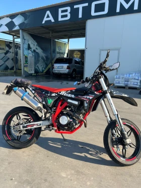 Beta Rr, снимка 1