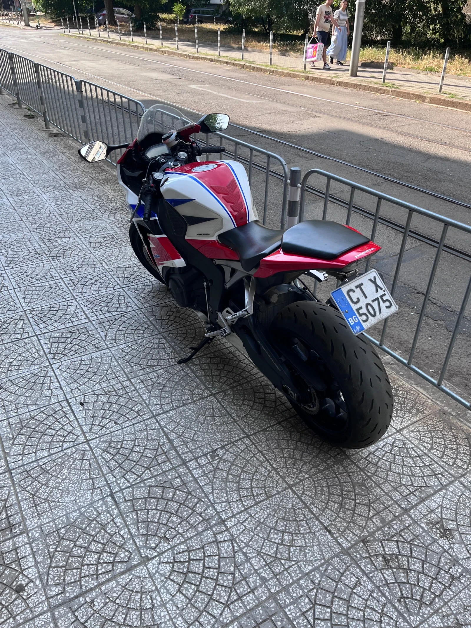 Honda Cbr 1000RR SC59 - изображение 4