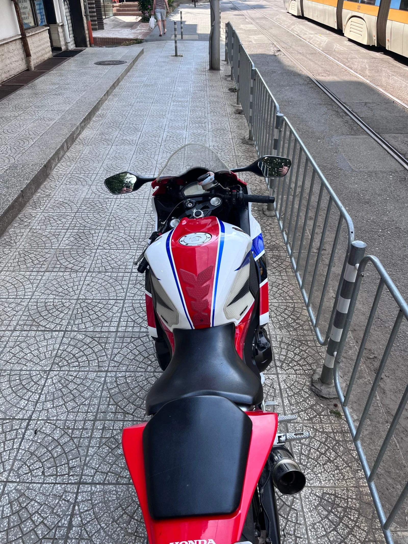 Honda Cbr 1000RR SC59 - изображение 6