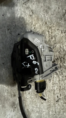 ����� �� ����� �� VW Passat - CZ3C1837015A | Mobile.bg � ����� ������ 2