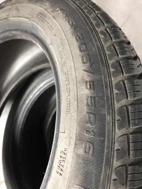 Гуми Зимни 205/55R16, снимка 5 - Гуми и джанти - 49184064