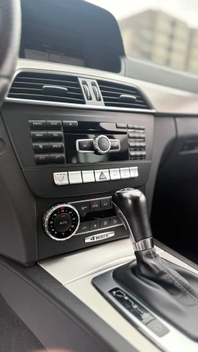 Mercedes-Benz C 250, снимка 8