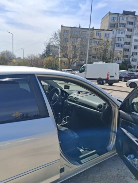 Mazda 3 1.6, снимка 9