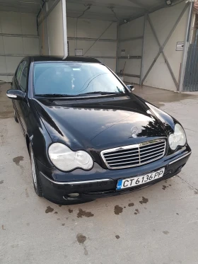 Mercedes-Benz C 220, снимка 2