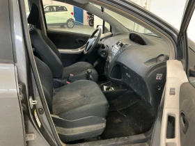 Toyota Yaris Yaris 1.0 VVT-i Now, снимка 3