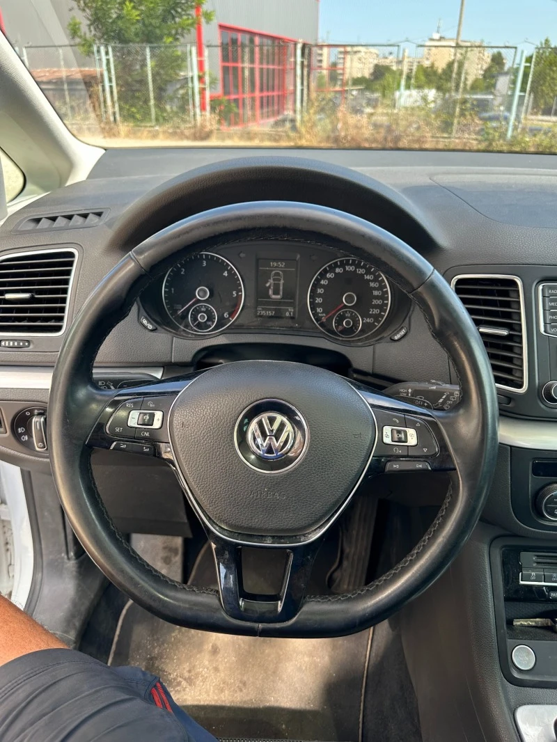 VW Sharan 2.0 TDI, снимка 11 - Автомобили и джипове - 47385762