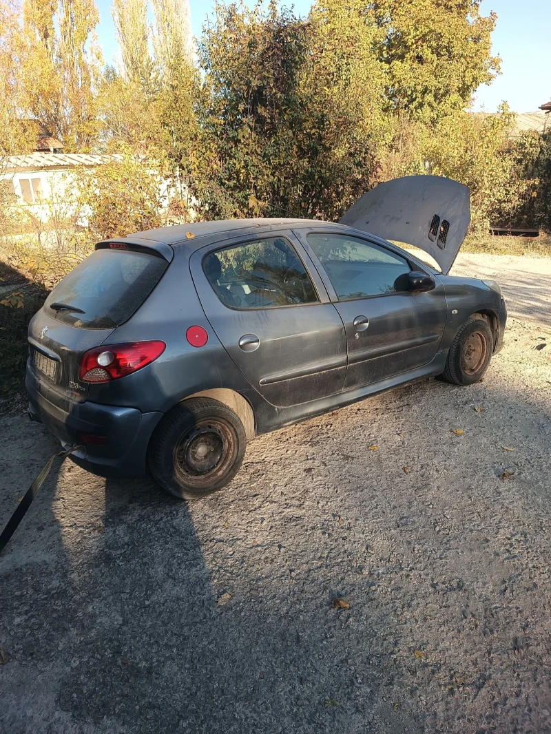 Peugeot 206, снимка 5 - Автомобили и джипове - 47841745