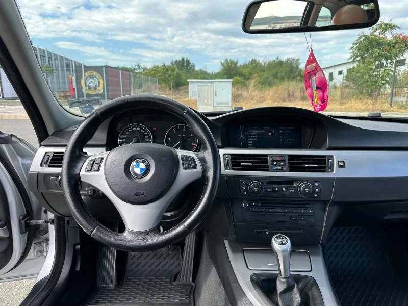 BMW 320, снимка 5 - Автомобили и джипове - 48434003