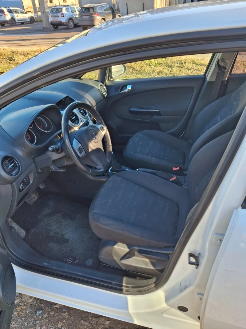 Opel Corsa, снимка 7 - Автомобили и джипове - 48617338